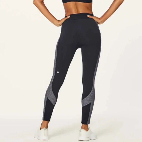 *LULULEMON Box it Out Tights, black and grey - Picture 2 of 6